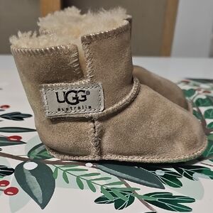 UGG Infant Shearling Booties - Chestnut Tan